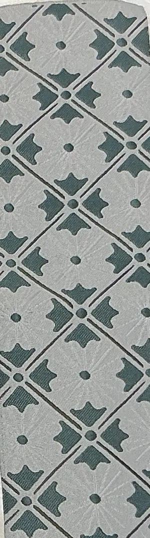 Woven star-pattern jacquard label